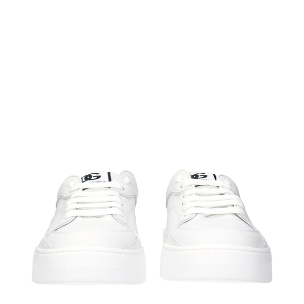 Weiße Sneakers aus Leder