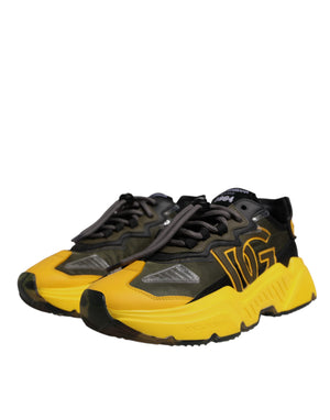 Schwarz Gelb Daymaster Low Top Sneakers Schuhe
