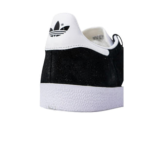Schwarzer Polyethylen-Sneaker