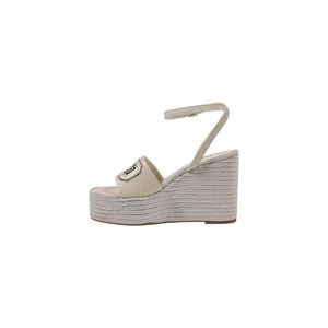 Cremefarbene Synthetik-Pumps mit hohem Absatz