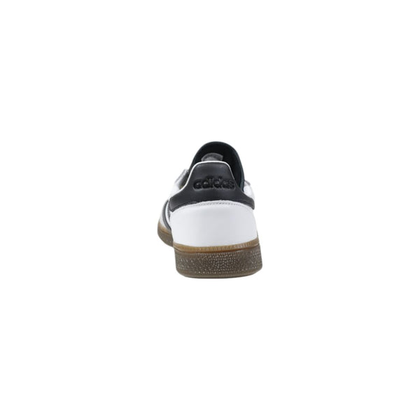 Schwarzer und weißer Leder-Sneaker