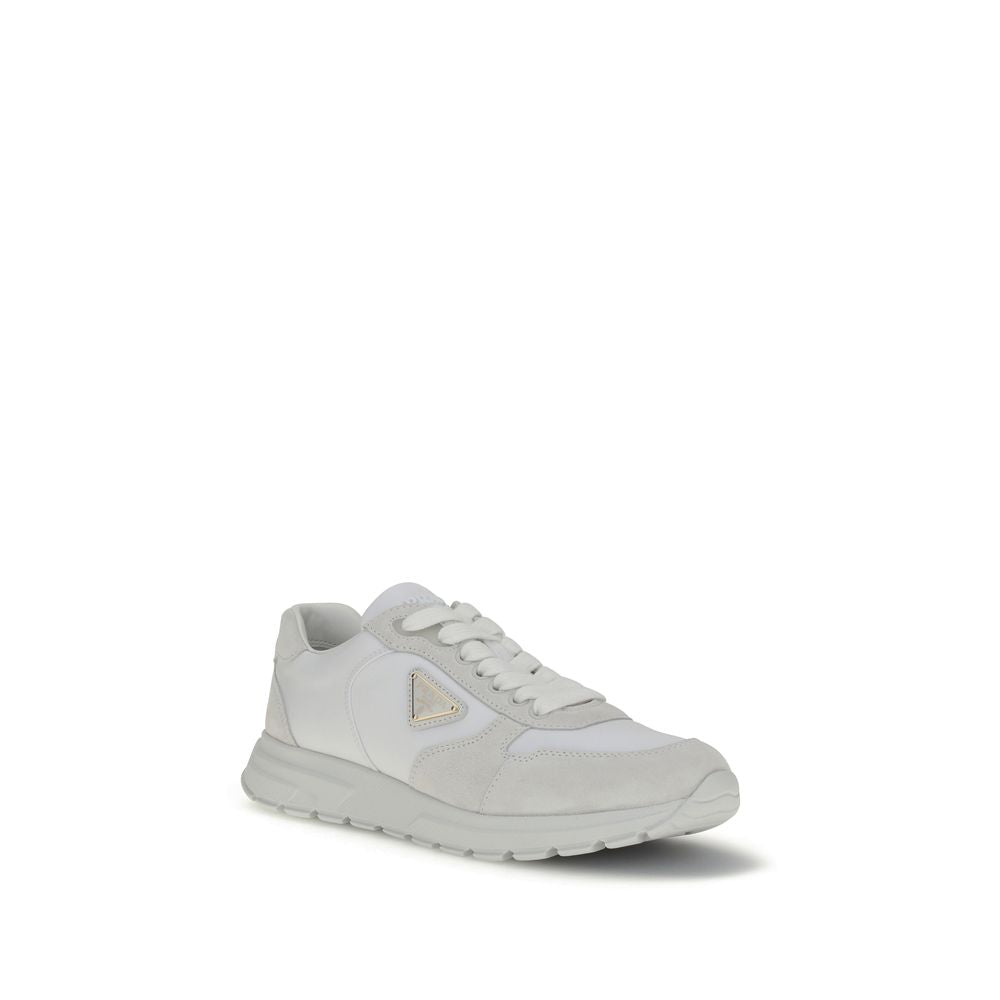 Weiße Sneakers aus recyceltem Polyamid