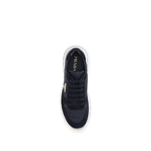 Sportliche Sneaker aus recyceltem Polyamid in Blau