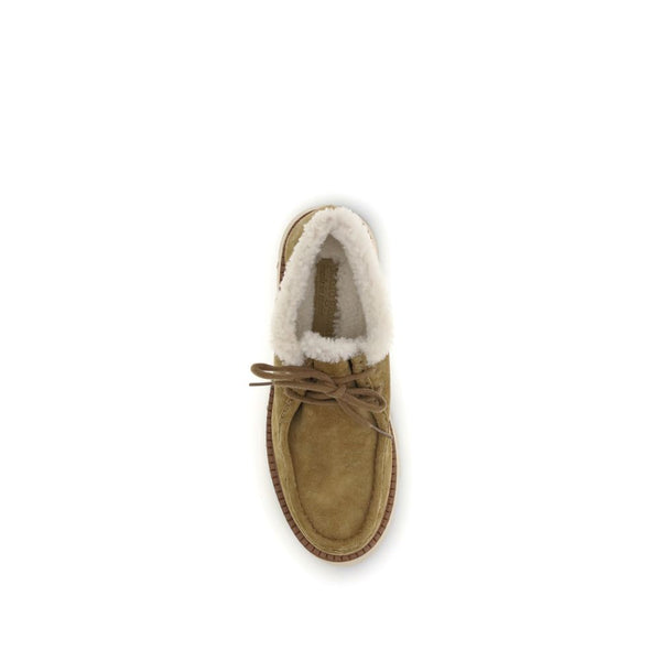 Beigefarbene Leder-Oxfords und -Derbies