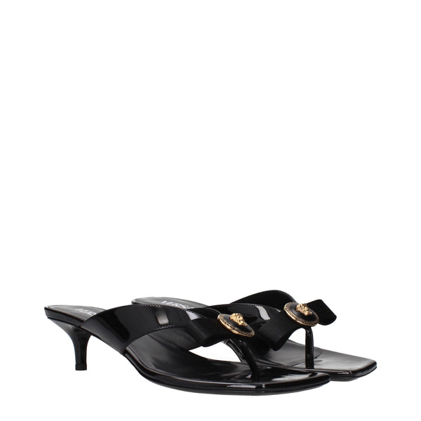 Schwarze Leder-Stilettos mit hohen Absätzen