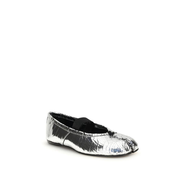 Silberne Kalbshaut Bos Taurus Ballerinas