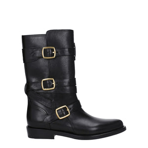 Flache Stiefel aus schwarzem Leder