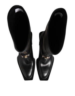 Schwarzes Logo Plaque Over The Calf Stiefel Schuhe