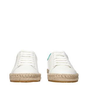 Weiße Sneakers aus Leder