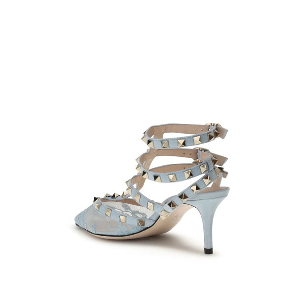 Hellblaue High-Heel-Pumps aus Stoff