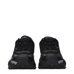 Schwarzer Stoff Sportliche Turnschuhe
