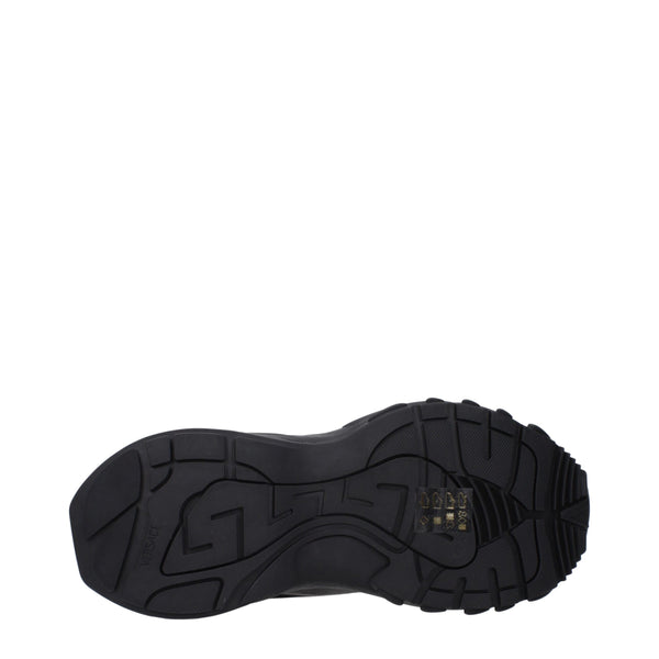 Schwarzer Stoff Sportliche Turnschuhe