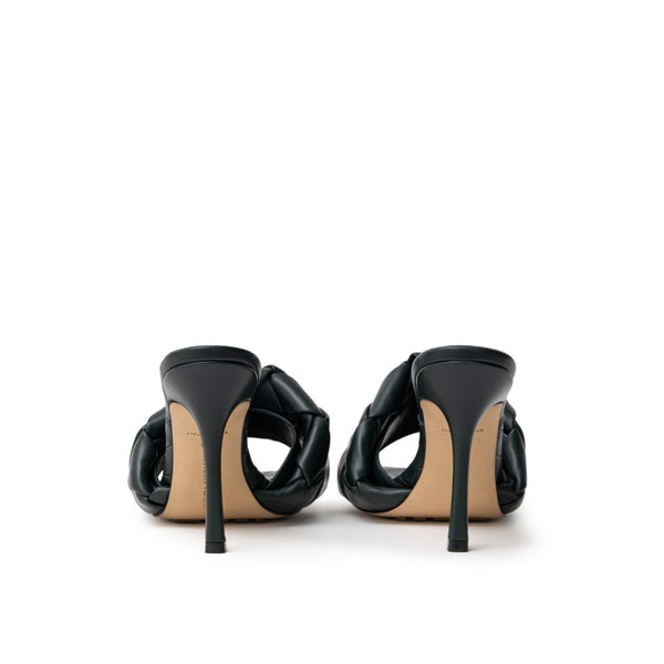 Grüne Leder-Stilettosandalen