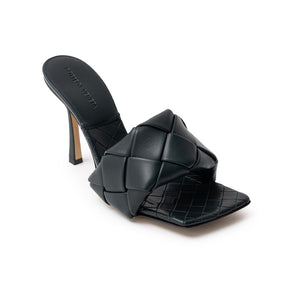 Grüne Leder-Stilettosandalen