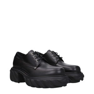 Schwarze Leder Oxfords und Derbies