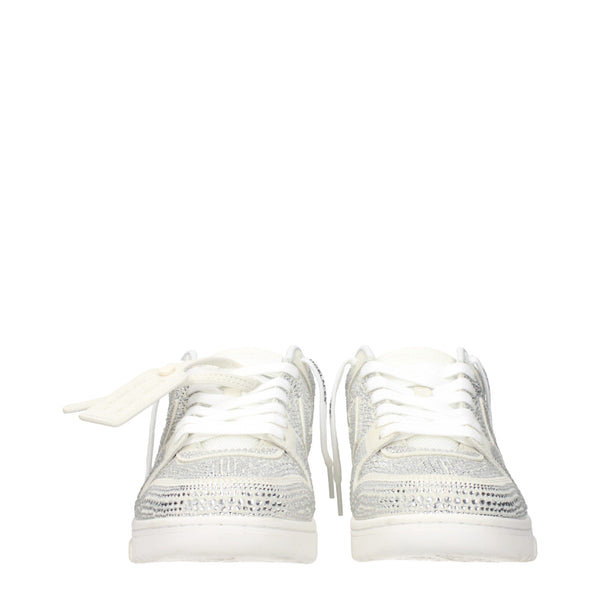 Beigefarbene Leder-Sneaker mit niedrigem Schaft