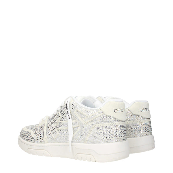Beigefarbene Leder-Sneaker mit niedrigem Schaft