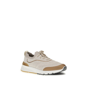Beigefarbene Baumwoll-Sportschuhe
