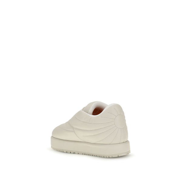 Cremefarbene Ziegenleder-Plateau-Sneaker