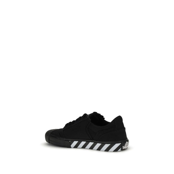 Schwarze Sneakers aus Kalbsleder Bos Taurus
