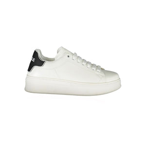 Weißer Sneaker aus Polyethylen