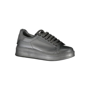 Schwarzer Sneaker aus Polyethylen