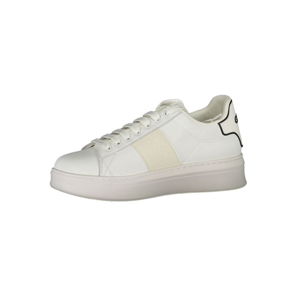 Weißer Sneaker aus Polyethylen