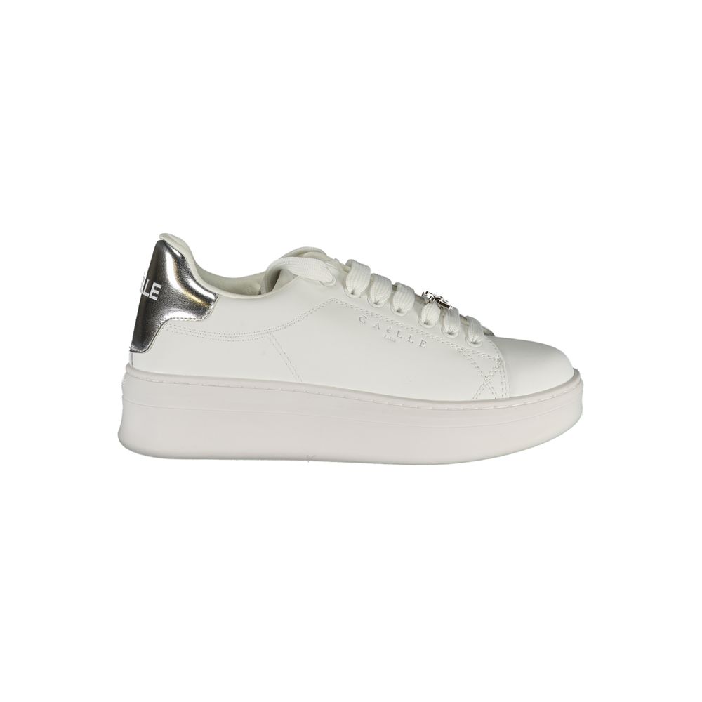 Weißer Sneaker aus Polyethylen