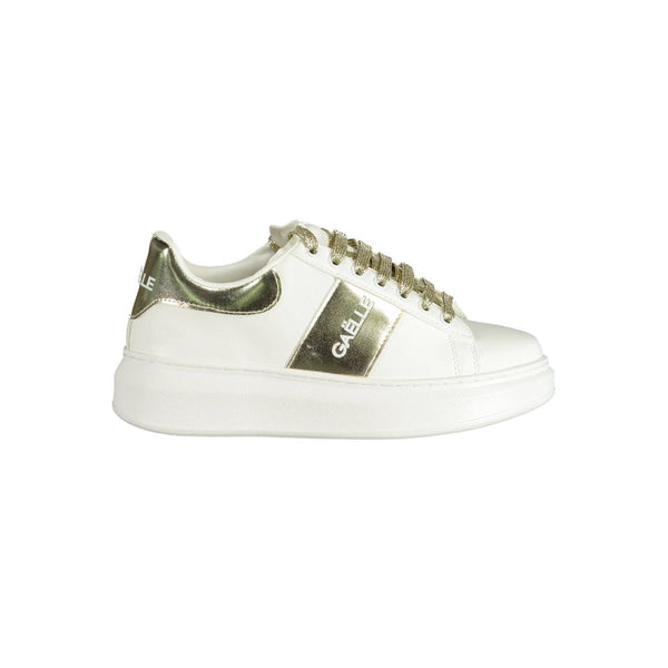 Weißer Polyethylen-Sneaker