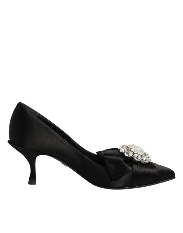 Schwarze Satin-Pumps mit Kristallschleife
