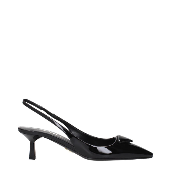 Schwarze Leder-Pumps mit mittlerem Absatz