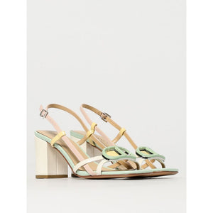 Stilettosandalen aus blauem Lackleder