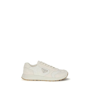 Sneaker aus recyceltem Polyamid in Creme