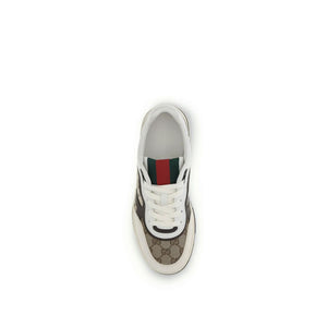 Beige Sneaker aus Stoff mit niedrigem Schaft