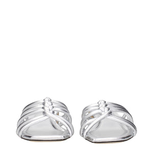 Graue Leder-Flatsandalen