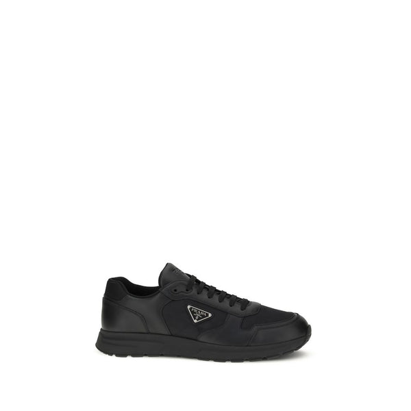 Schwarze Sneaker aus recyceltem Polyamid