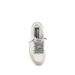 Weiße Leder-Sneaker mit niedrigem Schaft