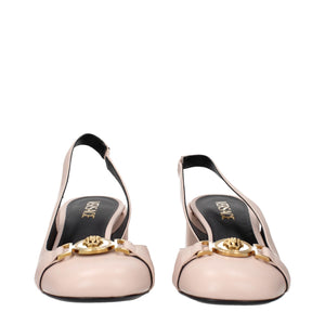 Rosa Lederpumps mit mittlerem Absatz