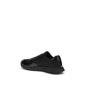 Schwarze Sneaker aus recyceltem Polyamid