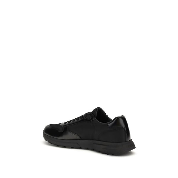 Schwarze Sneaker aus recyceltem Polyamid