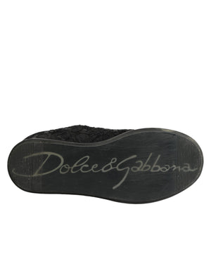 Schwarze Sneakers mit floraler Spitze