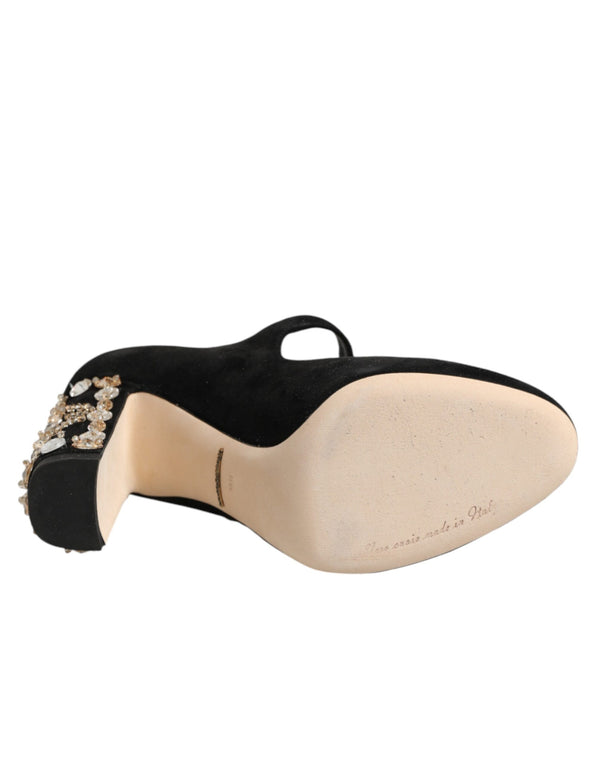 Schwarze Mary-Jane-Pumps mit Verzierungen