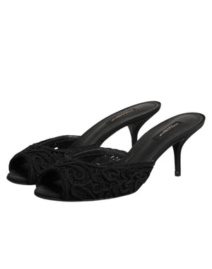 Schwarze bestickte Slip-On-Pantoletten mit Absatz