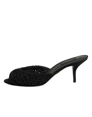 Schwarze bestickte Slip-On-Pantoletten mit Absatz