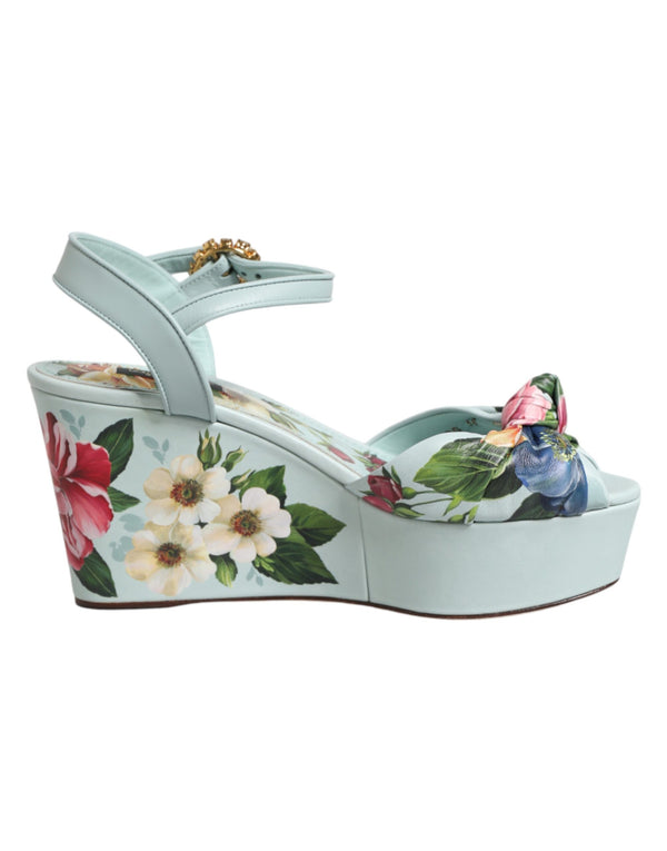 Grüne Blumen-Sandalen mit Knöchelriemen und Keilabsatz