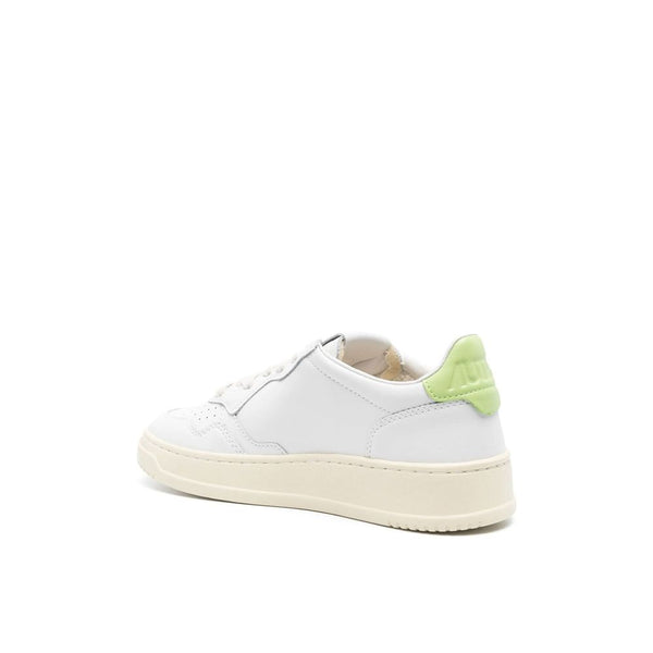 Weiße Leder-Sneaker