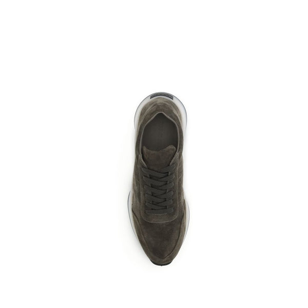 Grüne Leder-Sportschuhe
