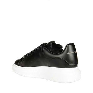 Schwarze Sneaker aus Kalbsleder