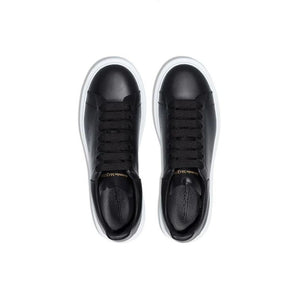 Schwarze Sneaker aus Kalbsleder
