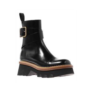 Schwarze Stiefeletten aus Kalbsleder